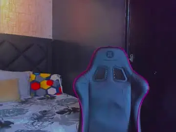 Chaturbate Live Sex Cam of dany_dryy
