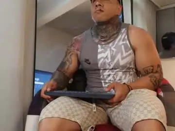 magic_clayton from chaturbate