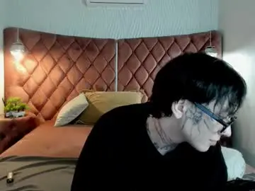 Chaturbate Adult Video Chat of mikkibev
