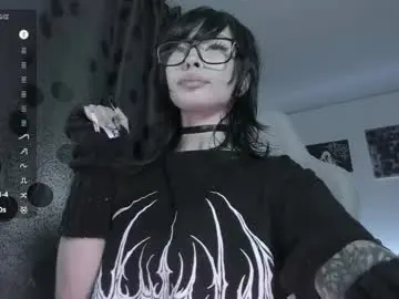 Chaturbate Live Sex of satanbabee_