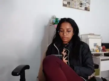 Chaturbate Live Porn of alia054