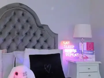 Chaturbate Live Porn of atena_hill