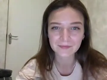 Chaturbate Watch Live Sex Cams of shining_pearl