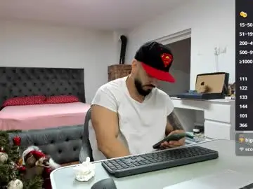 Chaturbate Live Sex Cam of supermanboyxxl