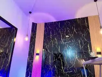 Chaturbate Free Porn Cam of bella_salvatore