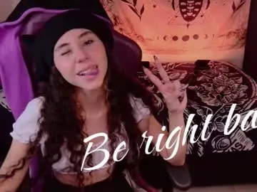 Chaturbate Free Live Porn of davina_heart