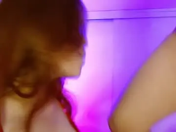 Chaturbate Live Sex Cam of klohe_and_samantha