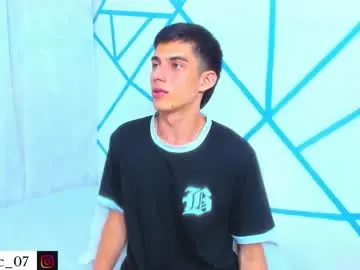 Chaturbate Live Sex of liam_scott77