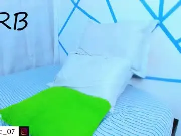 Chaturbate Watch Live Sex Cams of liam_scott77