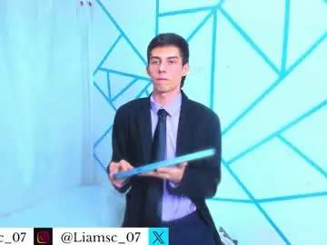 Chaturbate Free Live Porn of liam_scott77