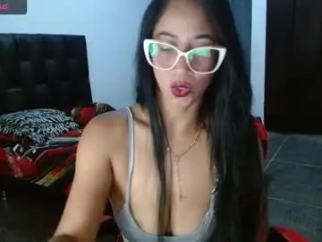 Chaturbate Watch Live Sex Cams of madam_klauss