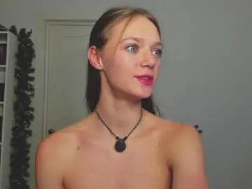 sweet__piece from chaturbate