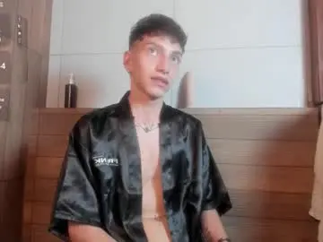 Chaturbate Free Porn Cam of tiam_muller