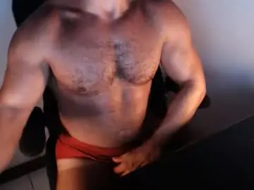 Chaturbate Nude Webcam of beard_top_guy