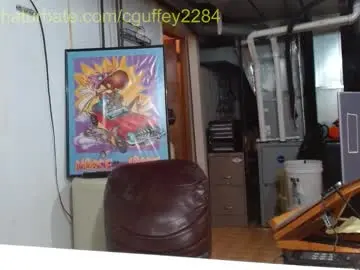 Chaturbate Watch Live Sex Cams of cguffey2284