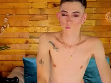 Chaturbate Best live sex cam show of dominic_thailor