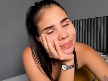 Chaturbate Live Sex of emily_beltonn