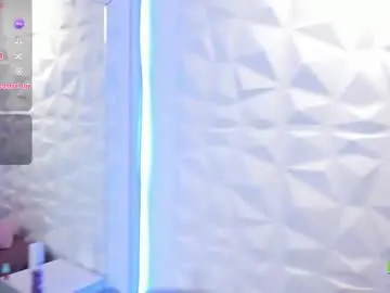 Chaturbate Best Webcam of 01nahomi