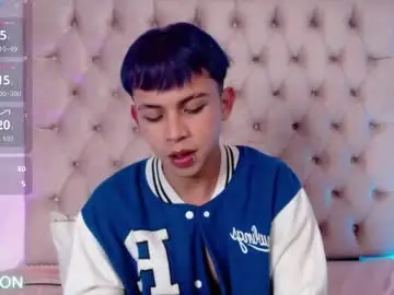 Chaturbate Adult Video Chat of princeapolo_anki