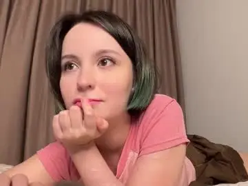 Chaturbate Watch Live Sex Cams of cute_emiliya