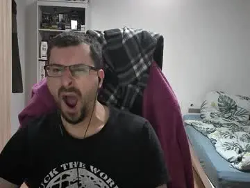 Chaturbate Live Sex Cam of dan_the_man405