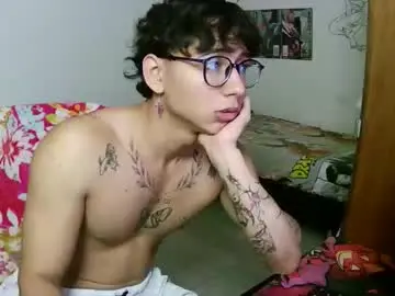 Chaturbate Sex Cam of dillom420