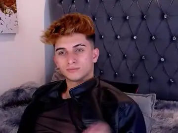 Chaturbate Free Porn Cam of mr_williseo