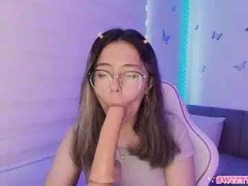 Chaturbate Free Porn Cam of sweettvera_
