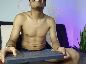 Chaturbate Nude Webcam of xander743