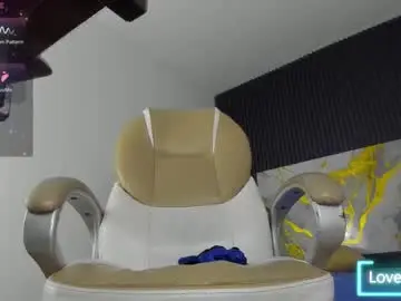 Chaturbate Live Sex Cam of dyla_n18_