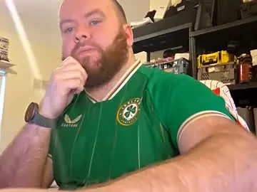 Chaturbate Free Live Porn of irishdaddy24