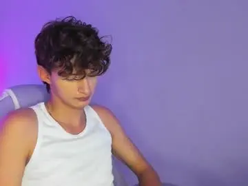 Chaturbate Live Sex of nicolasferrer18