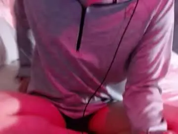 Chaturbate Free Porn Cam of xxwhitefoxx