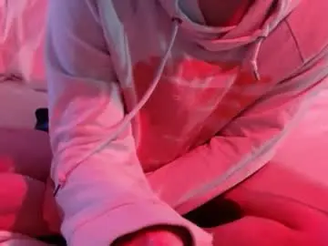 Chaturbate Adult Webcams of xxwhitefoxx