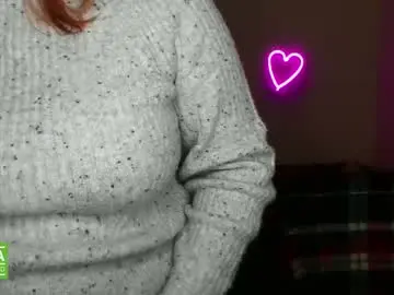 aliciaaared_kis from chaturbate