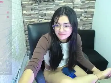 Chaturbate Adult Video Chat of chrissyhotx