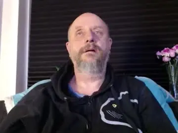 Chaturbate Live Sex of hardmrlazy