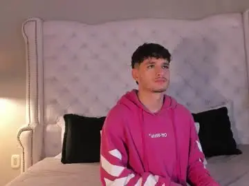 Chaturbate Best live sex cam show of liammuller