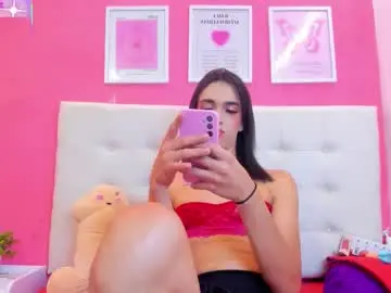 Chaturbate Live Sex Cam of macarena_05_