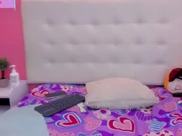 Chaturbate Nude Webcam of macarena_05_