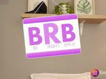 Chaturbate Live Sex Cam of missemily_11