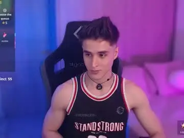 Chaturbate Nude Webcam of thomklein