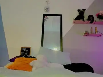 Chaturbate Adult Video Chat of ambar_fitness88