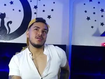 Chaturbate Private Sex Chat of ariies13