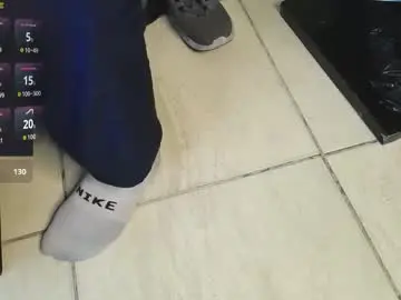 Chaturbate Best live sex cam show of ariies13