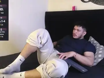 Chaturbate Best live sex cam show of ariies13