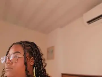 Chaturbate Live Sex Cam of ayana_ebonny_