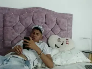 Chaturbate Adult Video Chat of ian_thompsoncut