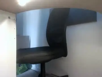 luckyluke2k from chaturbate