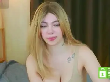 Chaturbate Watch Live Sex Cams of _emilyzortea_